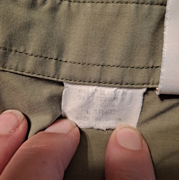 Vintage KENNINGTON LTD Olive Green Womans Blouse Size Large - Picture 9 of 10